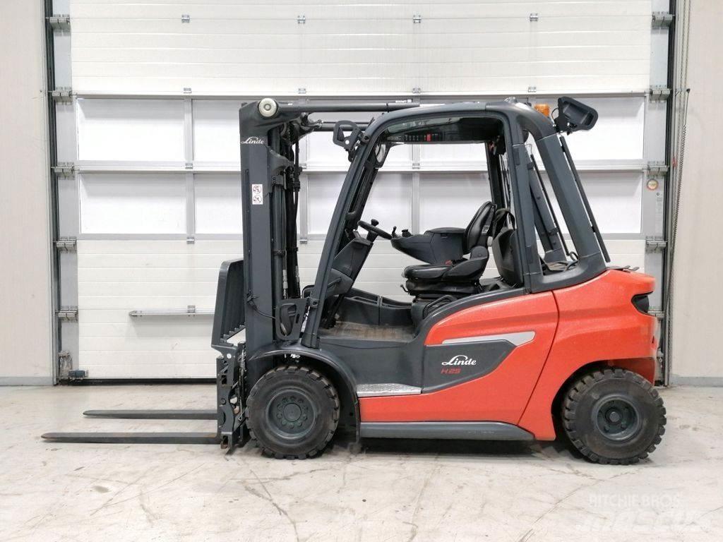 Linde H25T-01 Elektriskie iekrāvēji