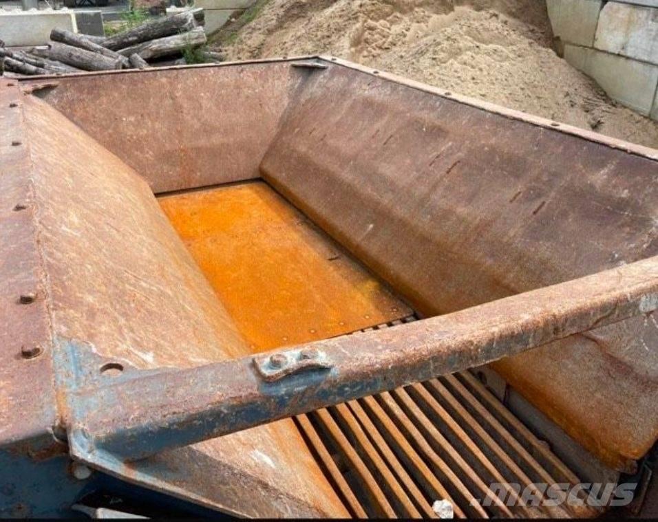 Terex Bison 120 Mobilie drupinātāji