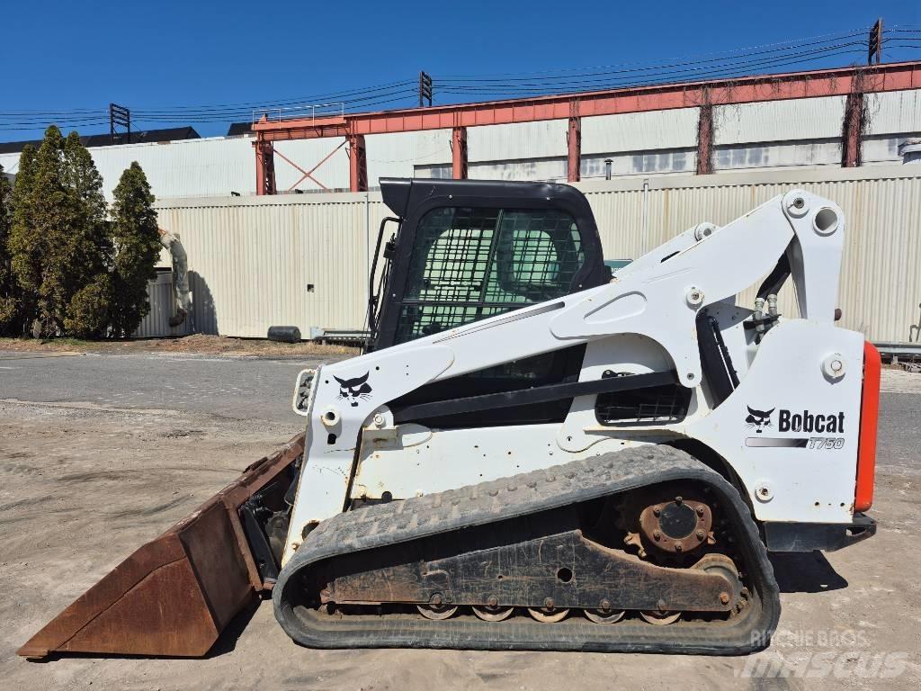 Bobcat T 750 Lietoti riteņu kompaktiekrāvēji