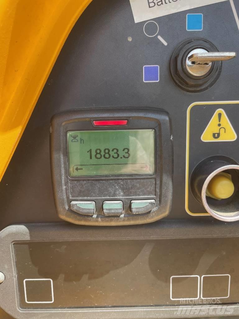 JLG 450 AJ Strēles pacēlāji