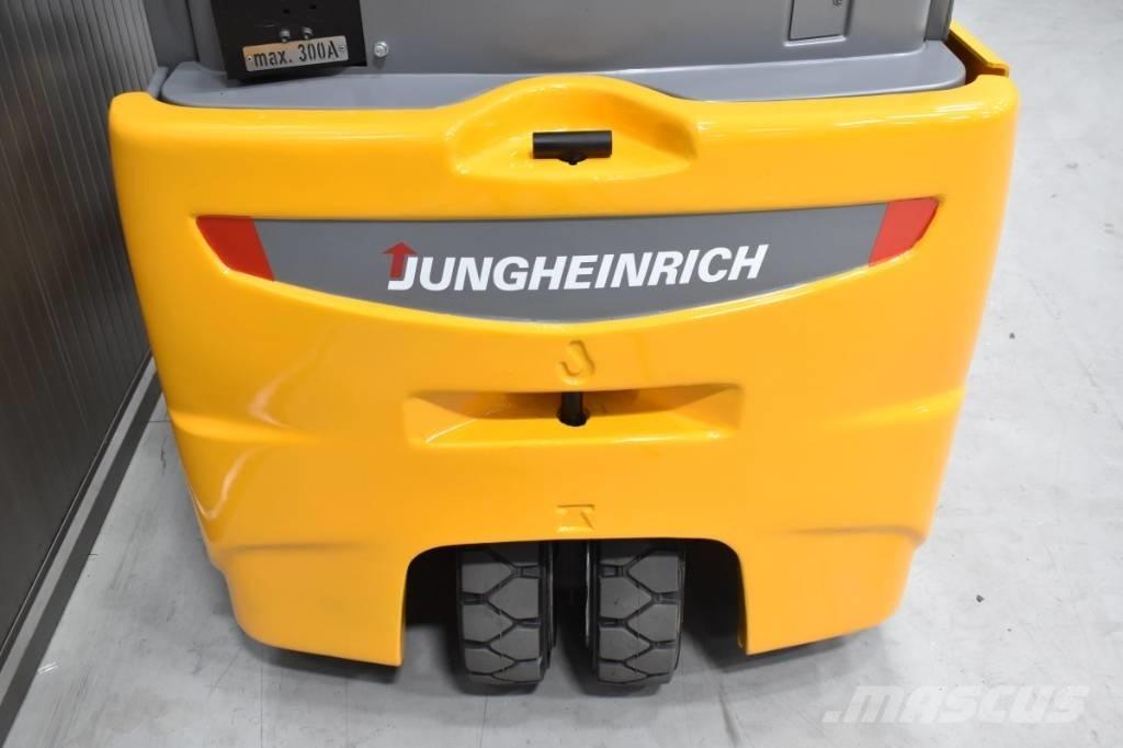 Jungheinrich EFG 220 Elektriskie iekrāvēji