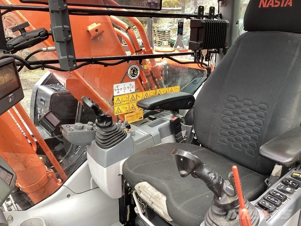 Hitachi ZX190LC-6 Kāpurķēžu ekskavatori