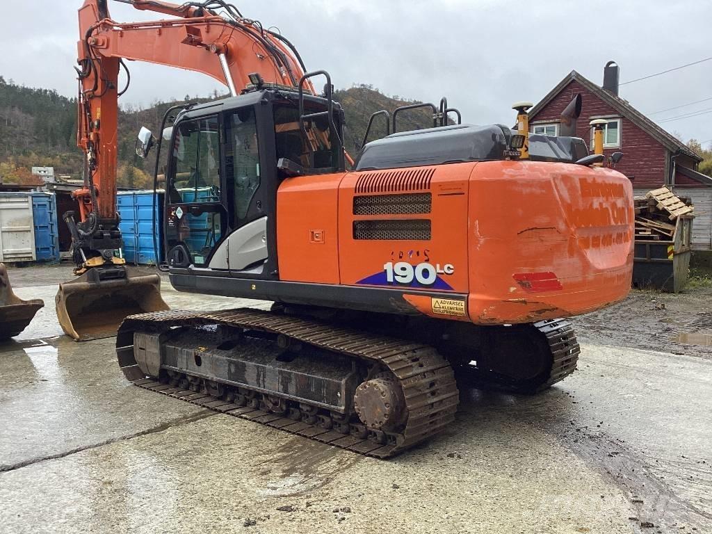 Hitachi ZX190LC-6 Kāpurķēžu ekskavatori