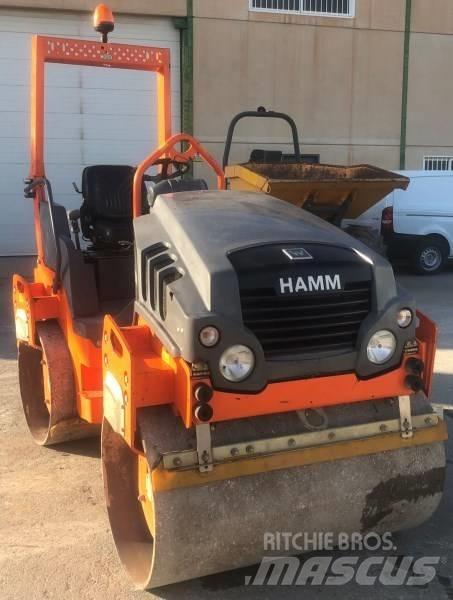 Hamm HD 12 VV Divvalču grunts veltņi