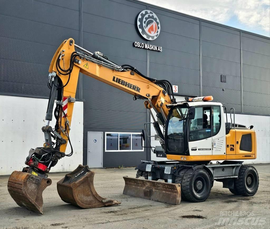 Liebherr A 916 Ekskavatori uz riteņiem