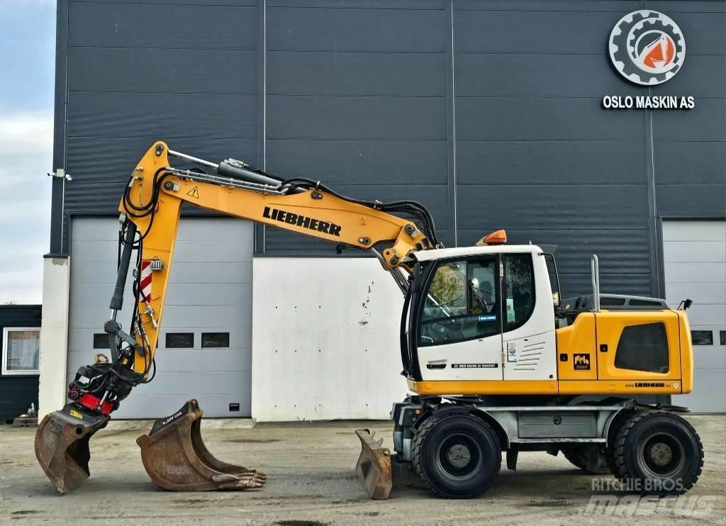 Liebherr A 916 Ekskavatori uz riteņiem