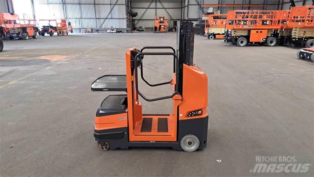 JLG DSP-M (NEW 2021) Citi pacēlāji un platformas