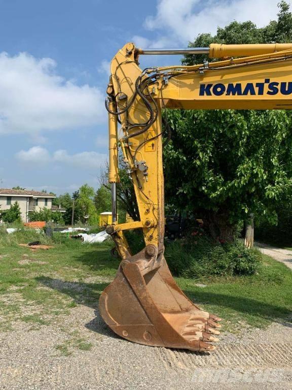 Komatsu PC 210 NLC-8 Kāpurķēžu ekskavatori
