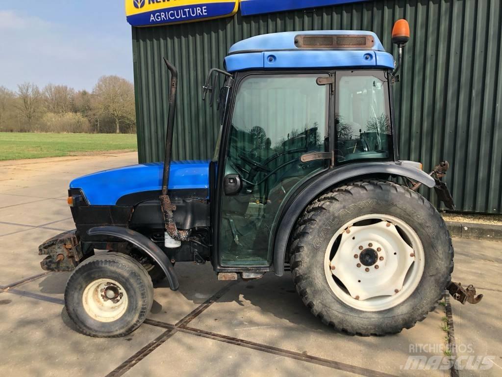 New Holland TN 75 N Traktori