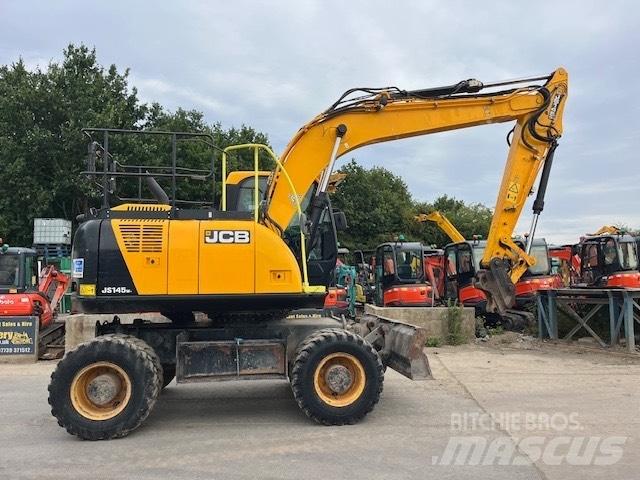 JCB JS 145 W Ekskavatori uz riteņiem