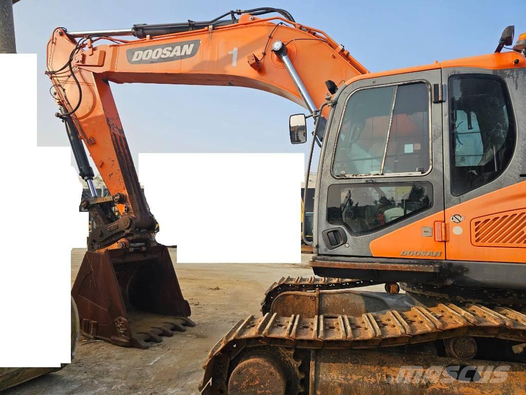 Doosan DX 380 LC-3 Kāpurķēžu ekskavatori