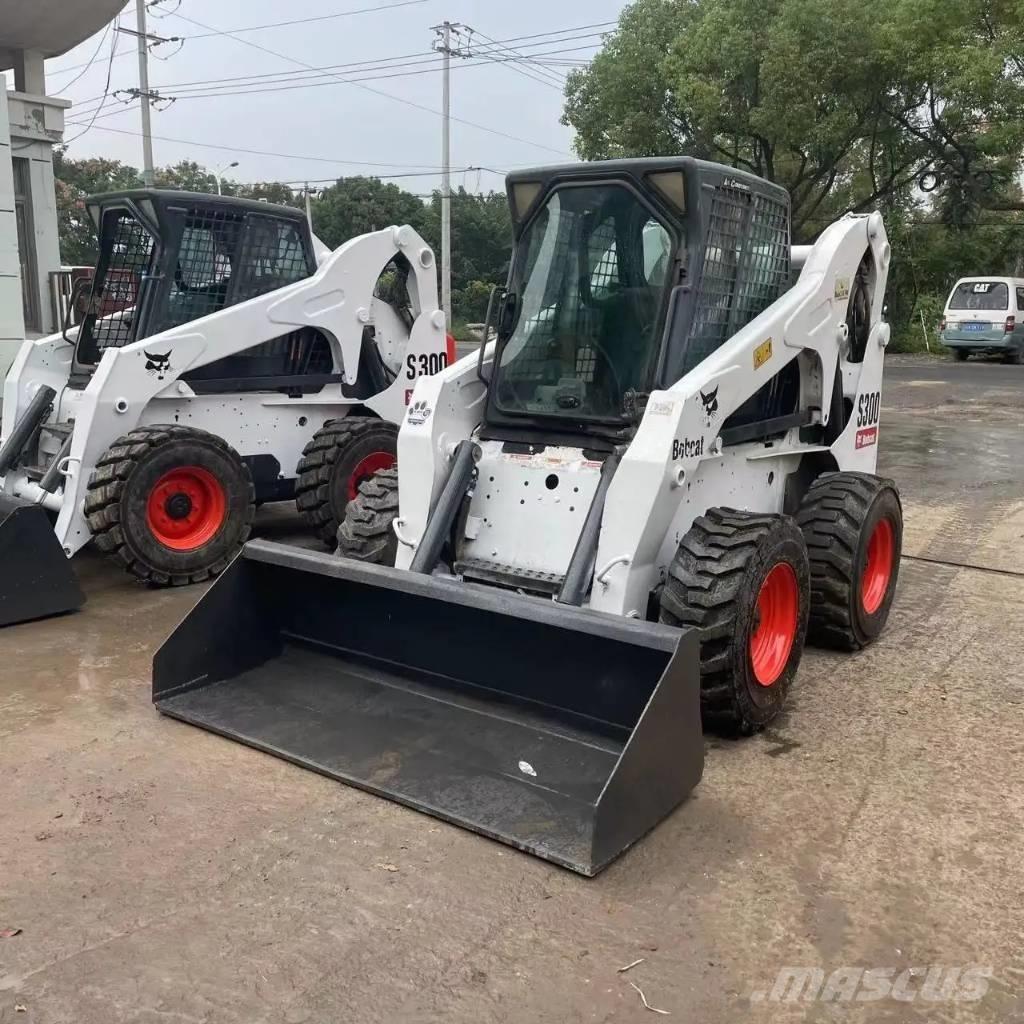 Bobcat S300 Lietoti riteņu kompaktiekrāvēji