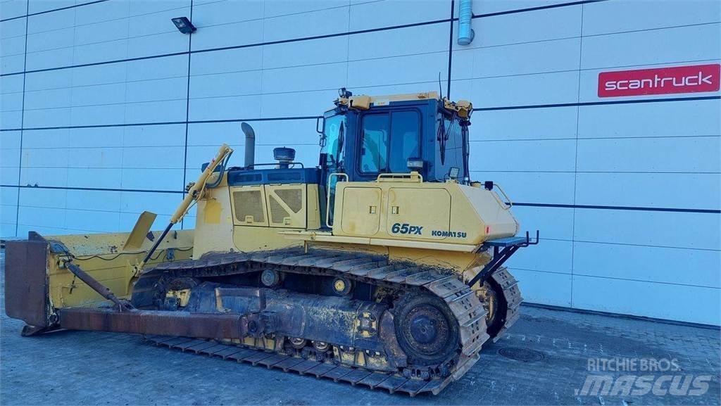 Komatsu D65PX-18 Kāpurķēžu buldozeri