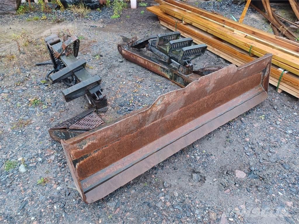 Valmet 890 Citas sastāvdaļas