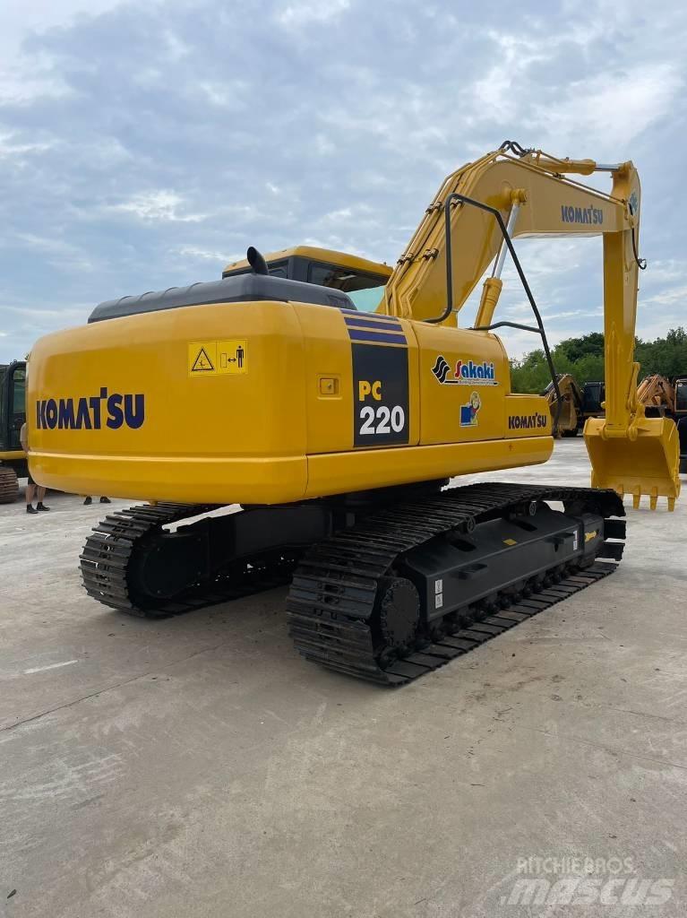 Komatsu pc220-7 Kāpurķēžu ekskavatori