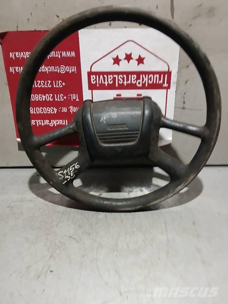 Scania 144    1327026 Kabīnes un interjers