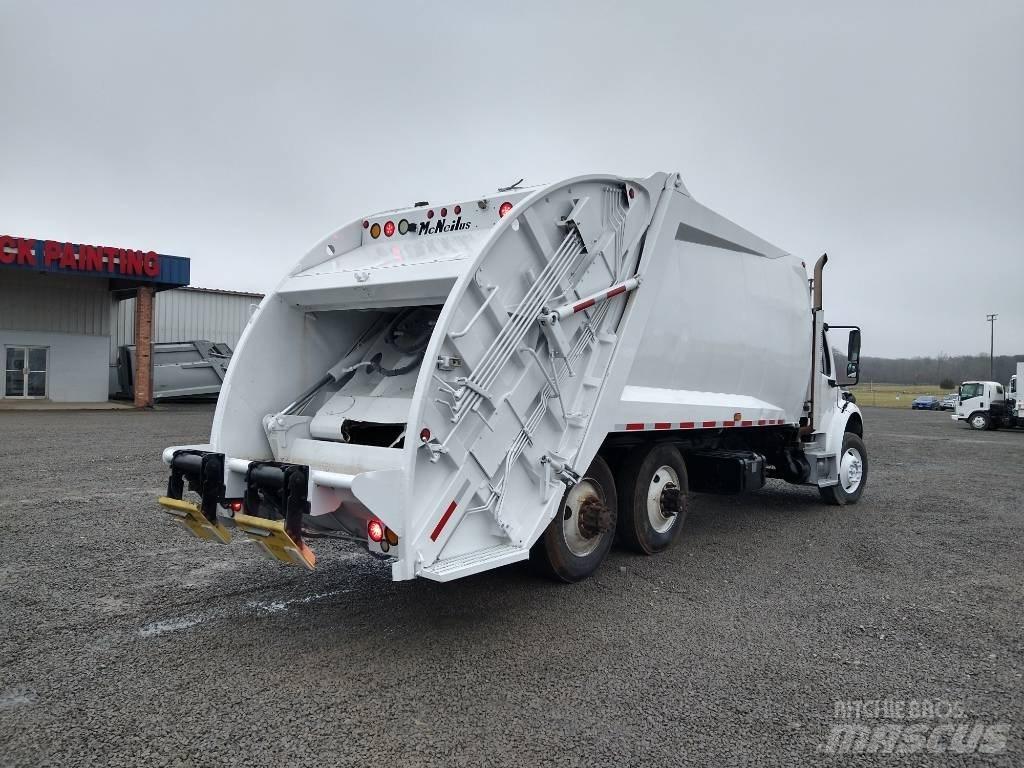 Freightliner M2 Atkritumu izvešanas transports