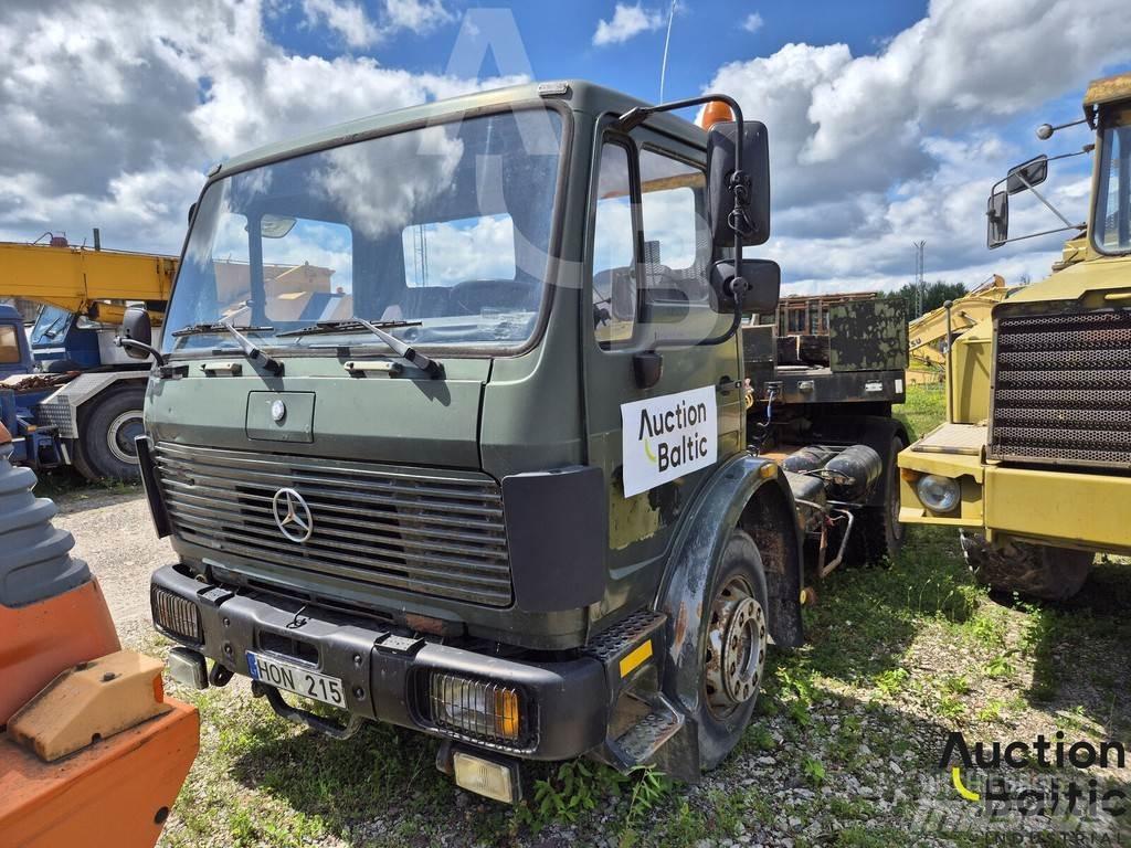 Mercedes-Benz 1422 Vilcēji