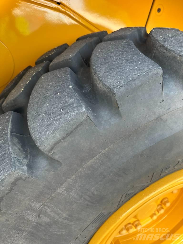 Volvo L120g Iekrāvēji uz riteņiem