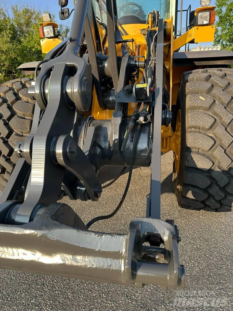 Volvo L120g Iekrāvēji uz riteņiem