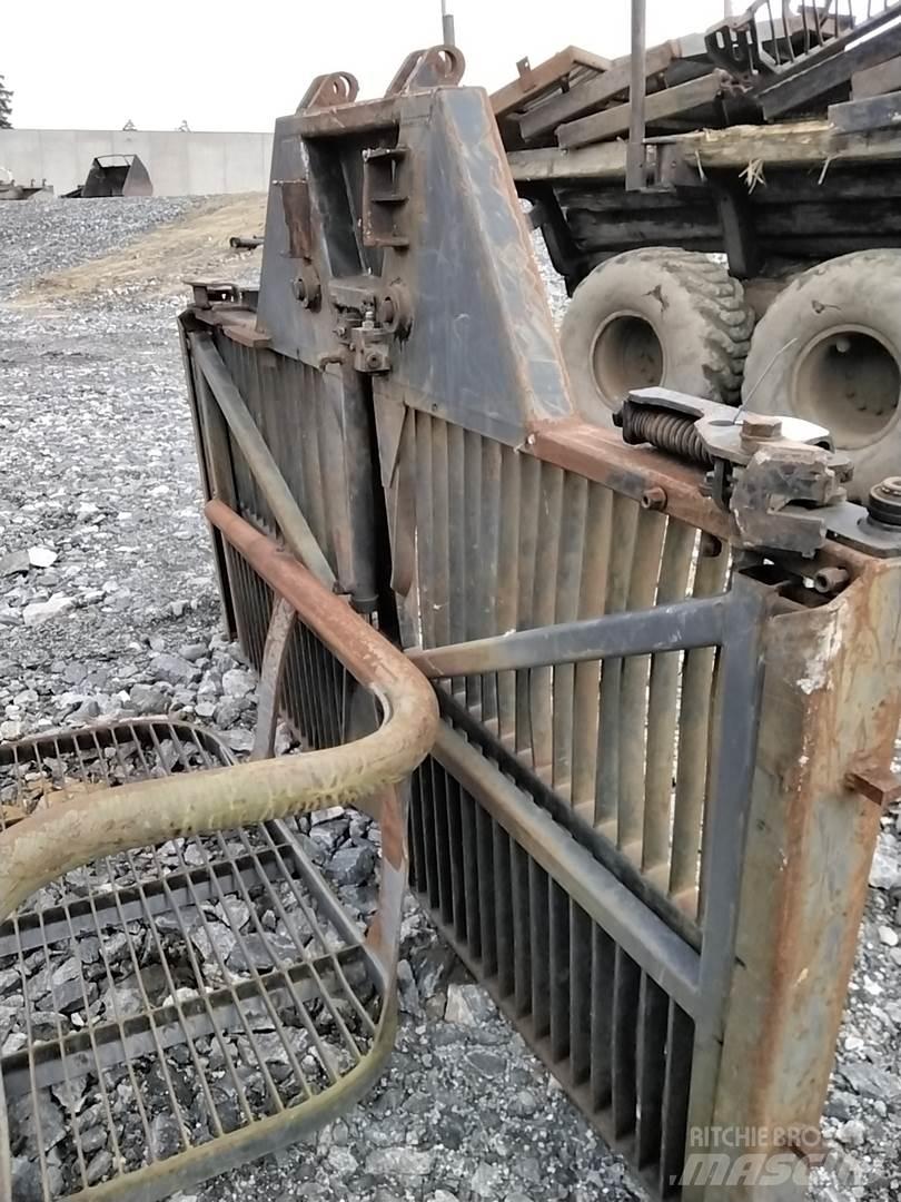 Valmet 860 Citas sastāvdaļas