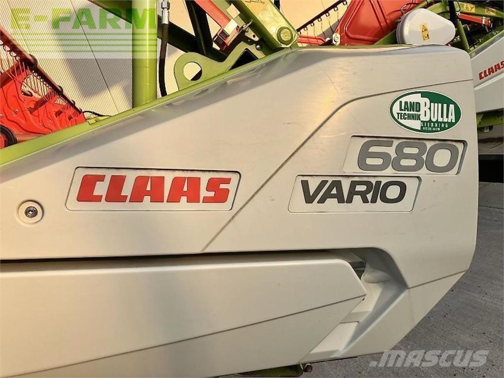CLAAS trion 730 Ražas novākšanas kombaini