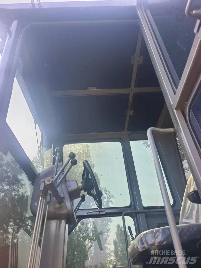 CAT 140H Greideri