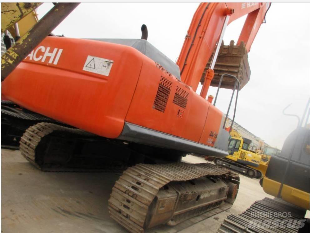 Hitachi ZAXIS 200-3G Kāpurķēžu ekskavatori