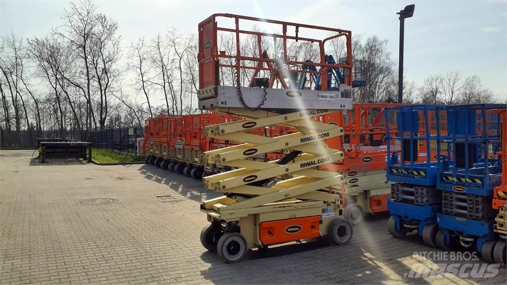 JLG 2630ES Šķerveida pacēlāji