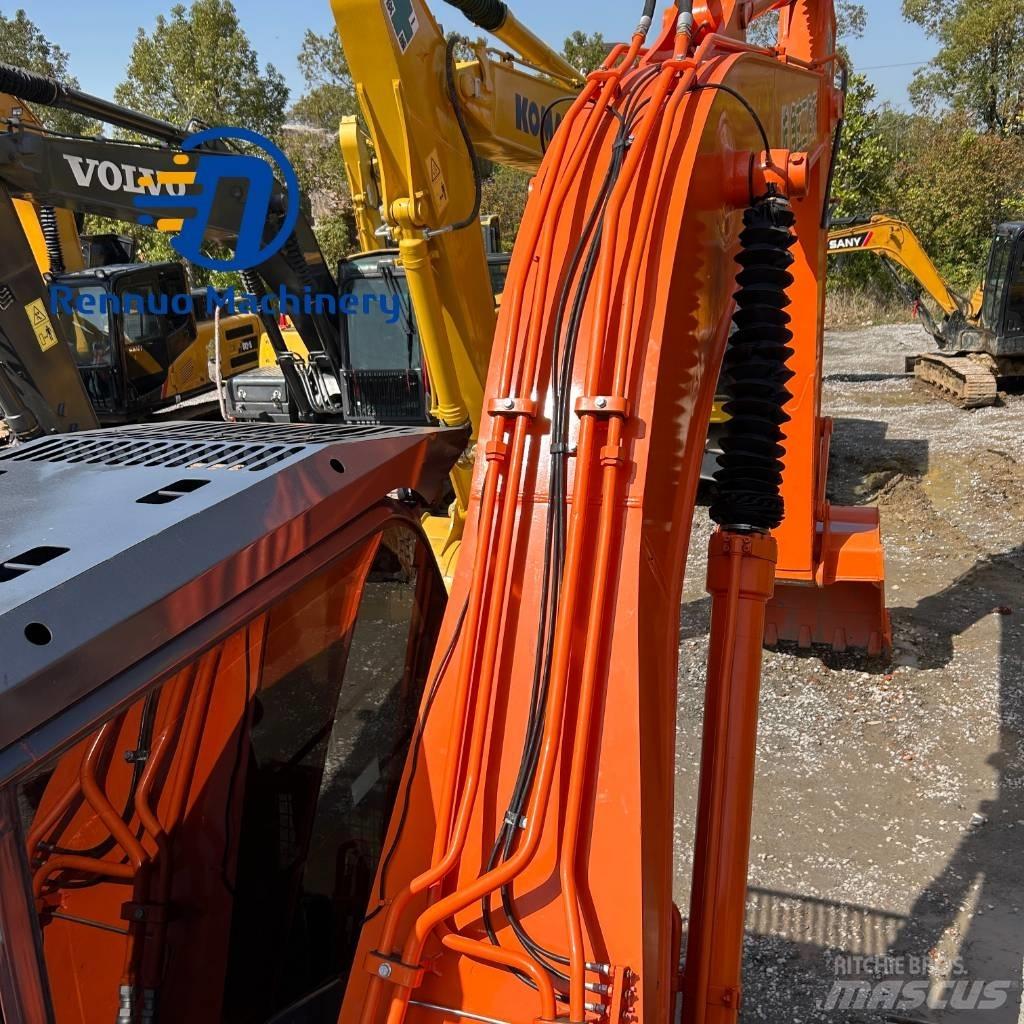 Hitachi ZX 200-3 Kāpurķēžu ekskavatori