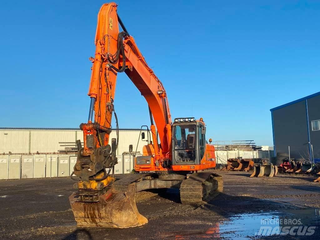 Doosan DX 255 LC Kāpurķēžu ekskavatori