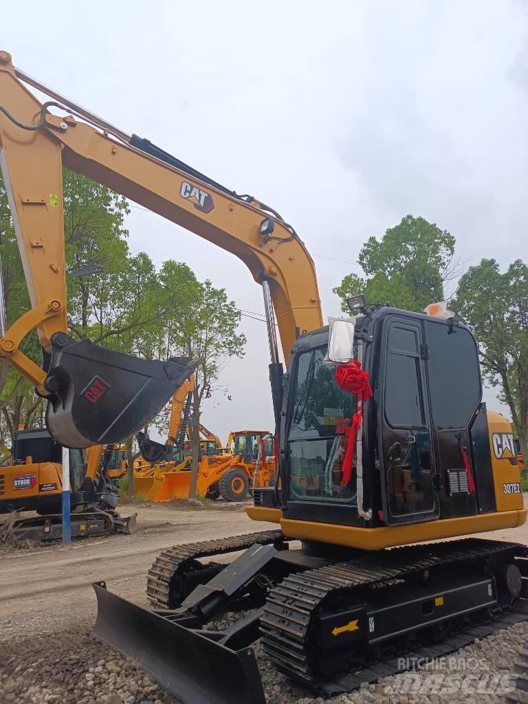 CAT 307 Mini ekskavatori < 7 t
