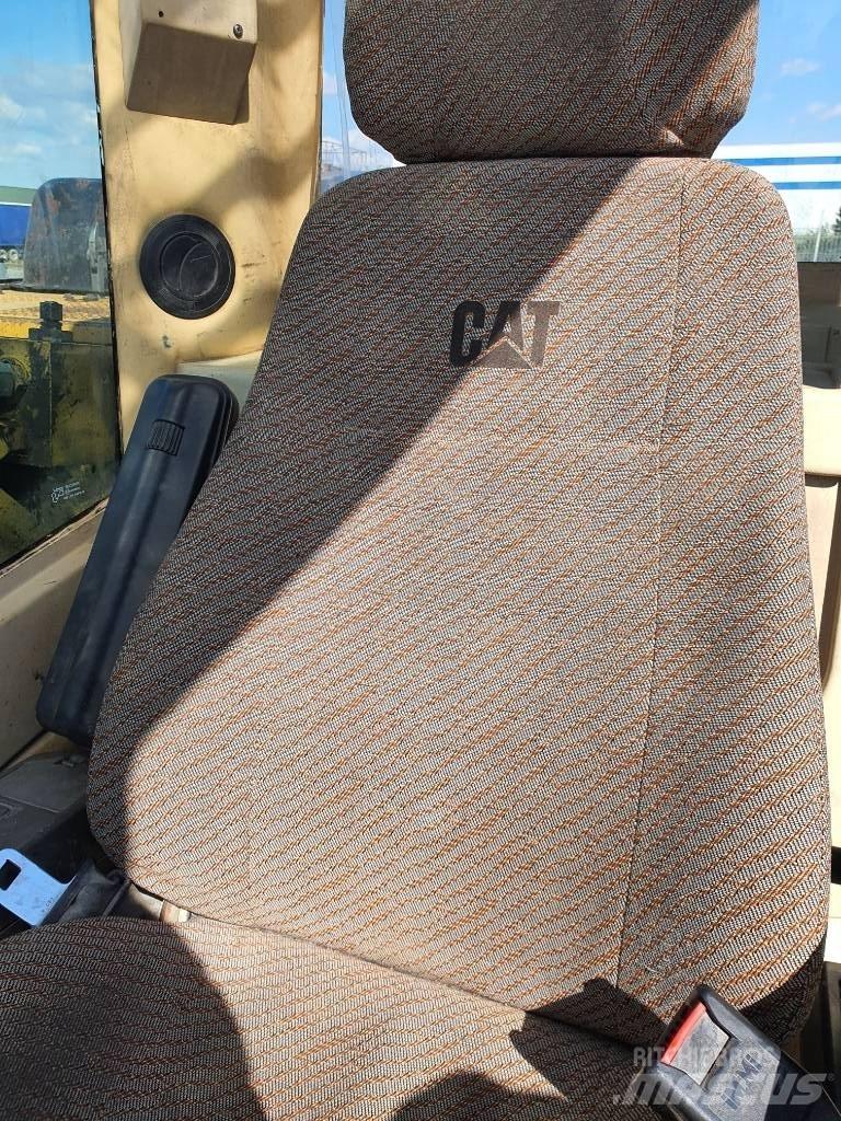 CAT 330 BL UHD Demontāžas ekskavators