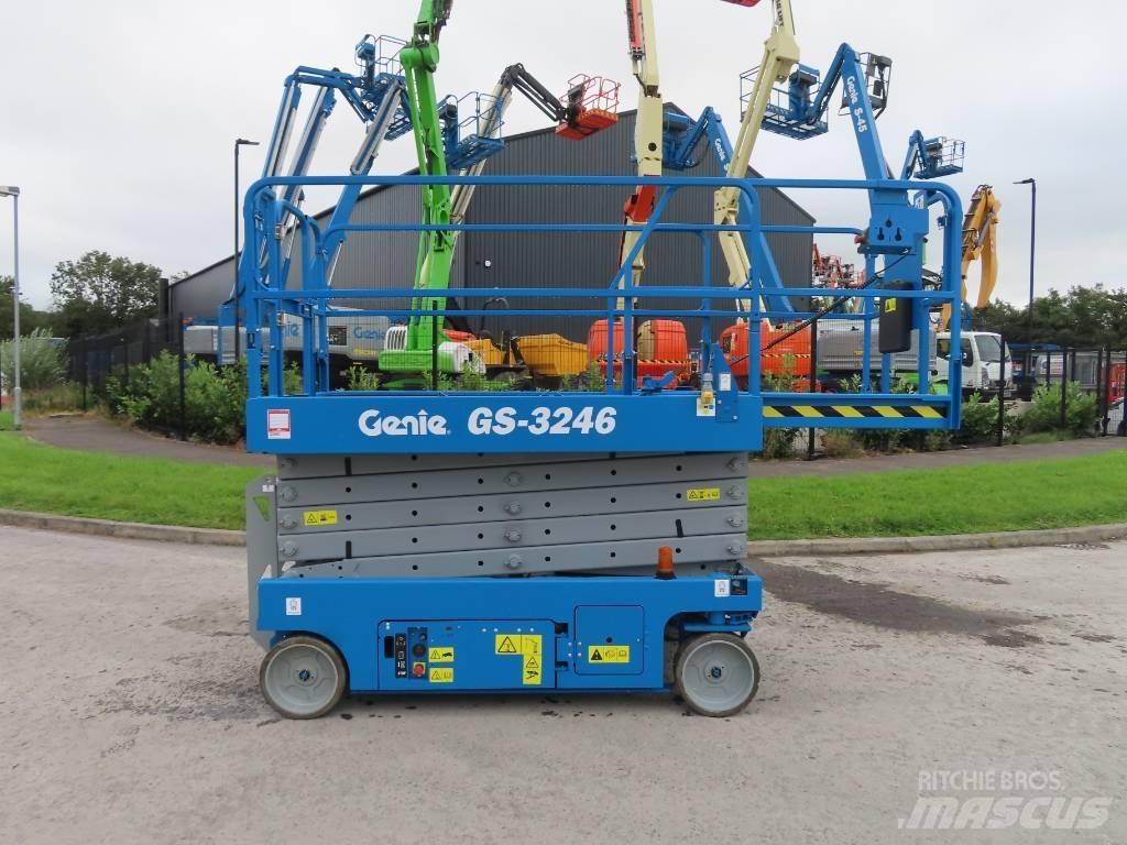 Genie GS 3246 Šķerveida pacēlāji