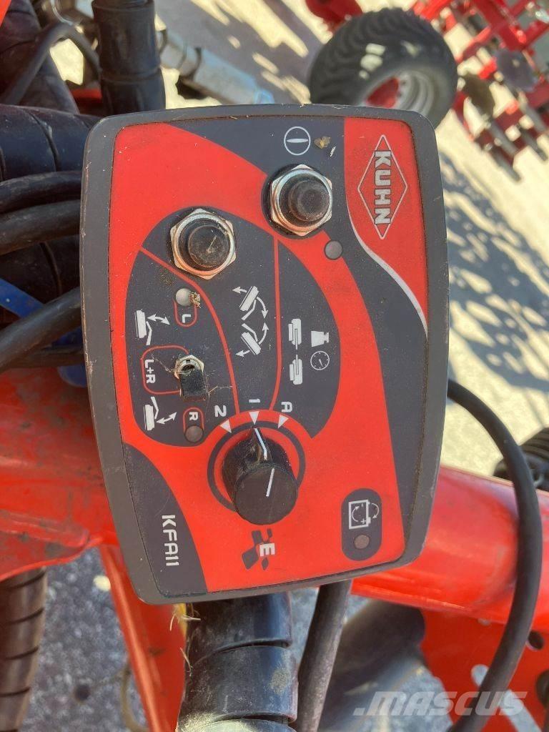 Kuhn GMD 10030 Pļaujmašīnas
