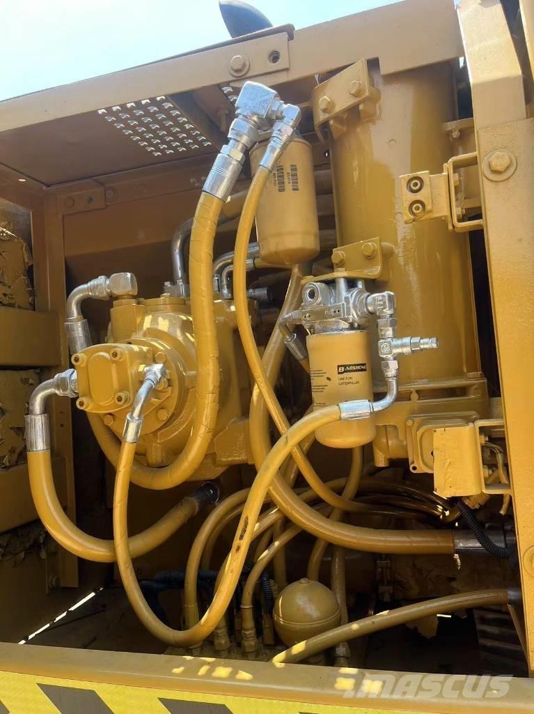 CAT 320 C L Kāpurķēžu ekskavatori
