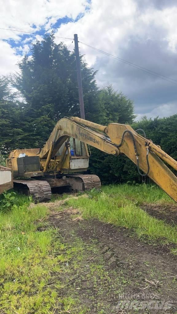 Mitsubishi MS 120 Kāpurķēžu ekskavatori