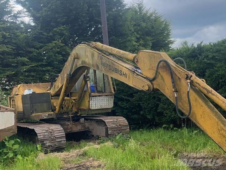 Mitsubishi MS 120 Kāpurķēžu ekskavatori