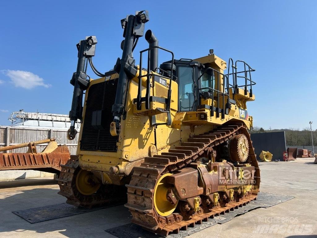 CAT D 10 T 2 Kāpurķēžu buldozeri