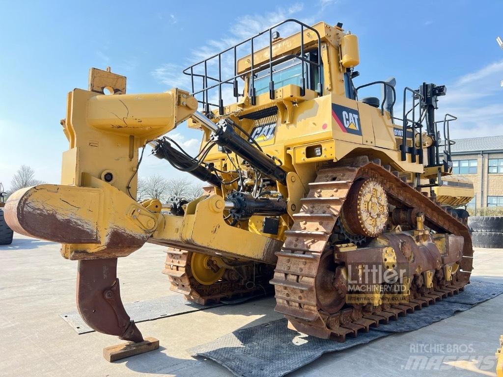 CAT D 10 T 2 Kāpurķēžu buldozeri