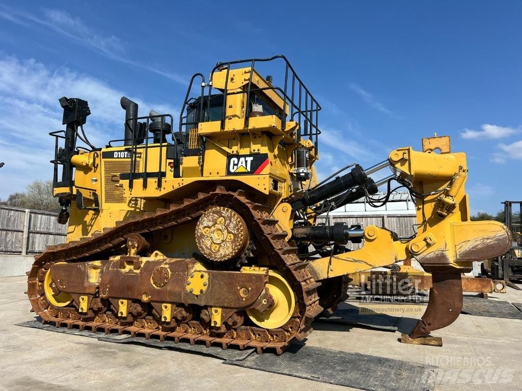 CAT D 10 T 2 Kāpurķēžu buldozeri