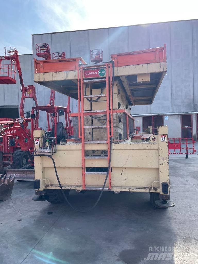 JLG 210-25 Šķerveida pacēlāji