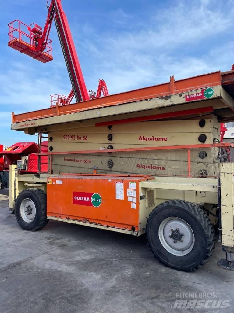 JLG 210-25 Šķerveida pacēlāji