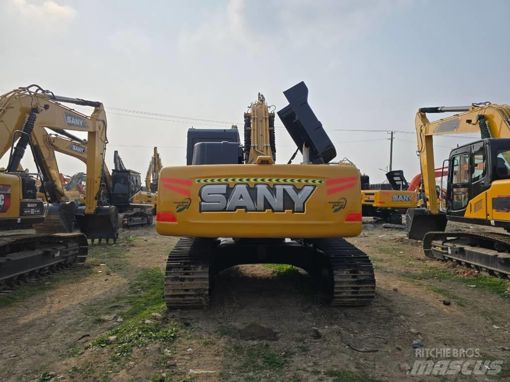 Sany SY215C Kāpurķēžu ekskavatori
