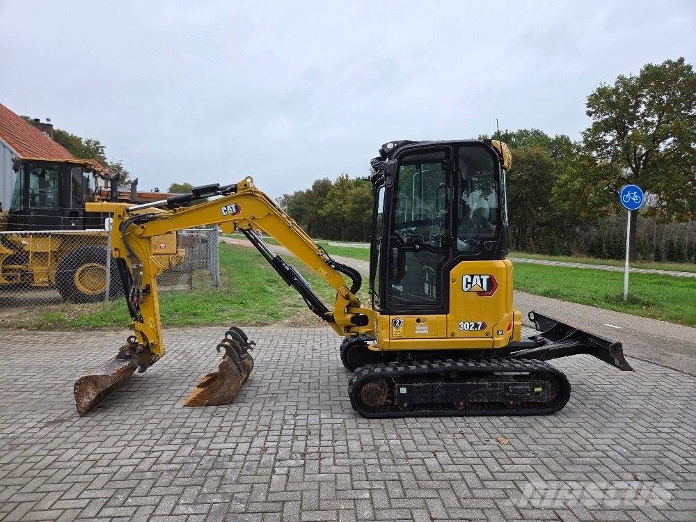 CAT 302.7CR Mini ekskavatori < 7 t