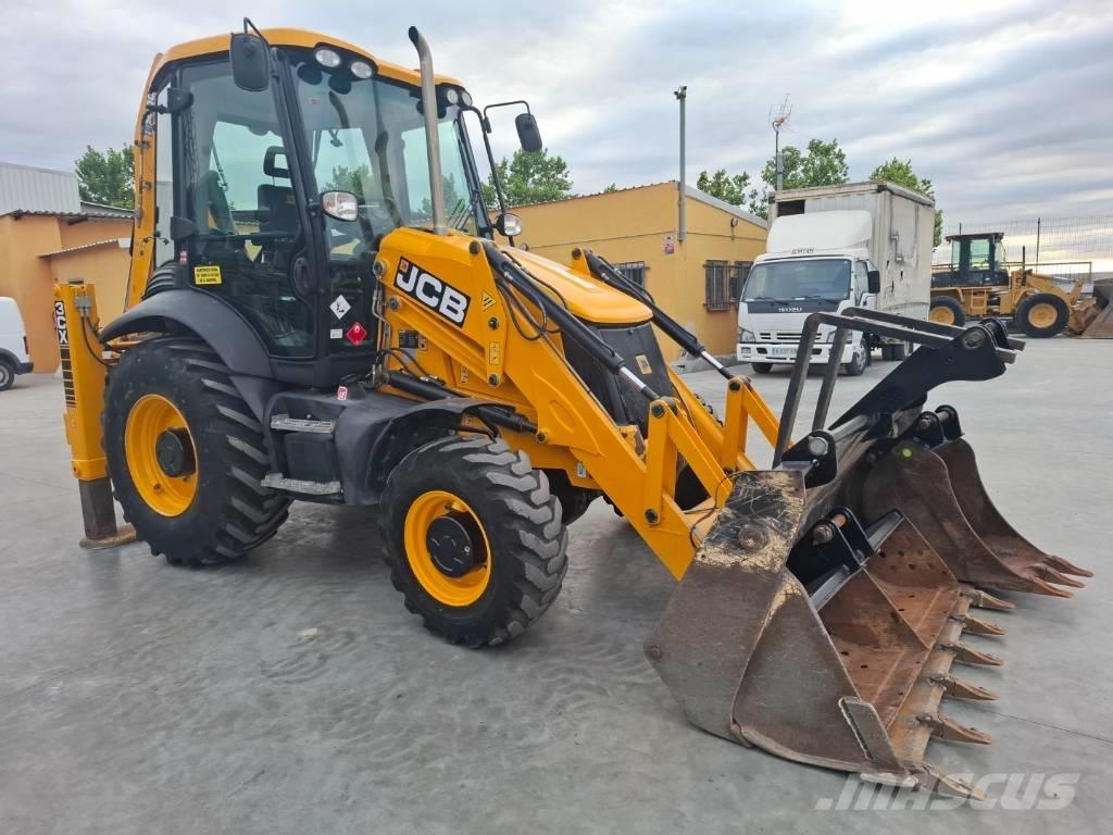 JCB 3 CX Ekskavatori-iekrāvēji