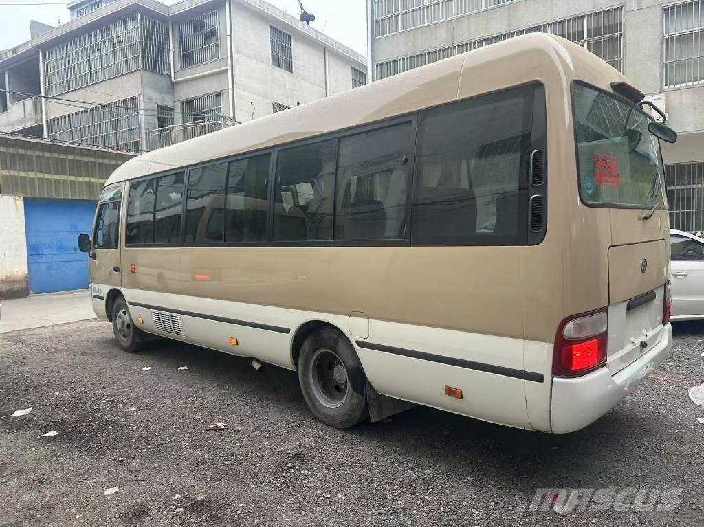 Toyota Coaster Starppilsētu autobusi
