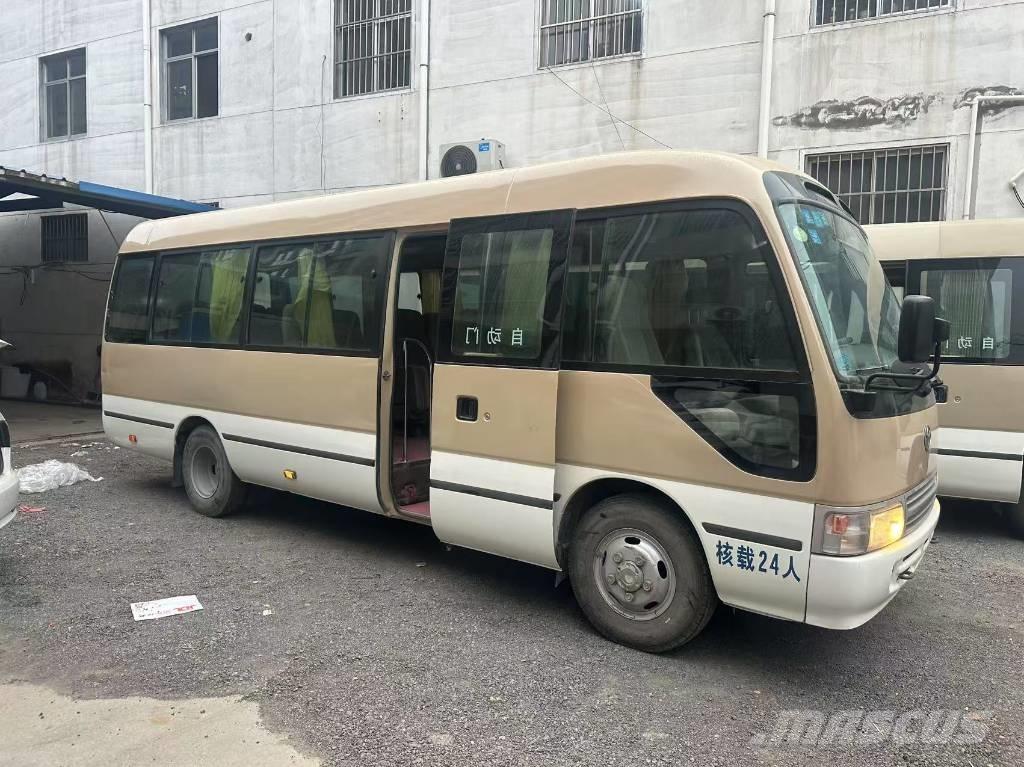 Toyota Coaster Starppilsētu autobusi