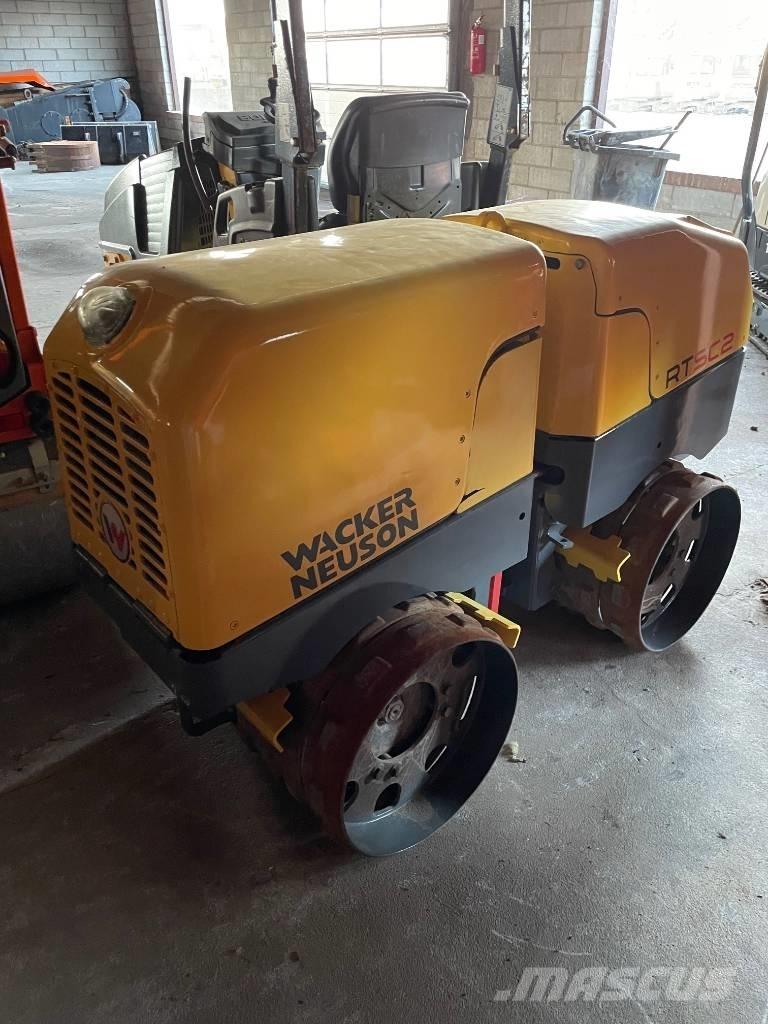 Wacker Neuson RTSC2 Piekabināmie vibroveltņi