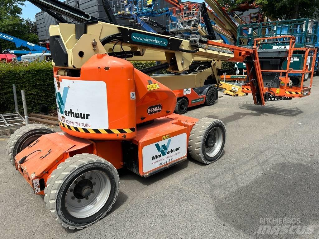 JLG E 450 AJ Strēles pacēlāji